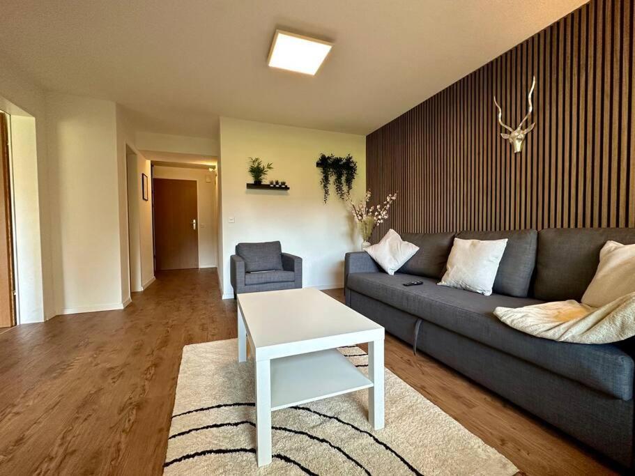 Alpine Retreat 4 Person Apartment Near Zermatt With Parking! Tasch Exterior photo
